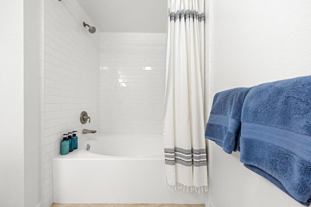 Jade Jewel - Ocean View 2br Santa Monica 2min Walk Apartment Los Angeles